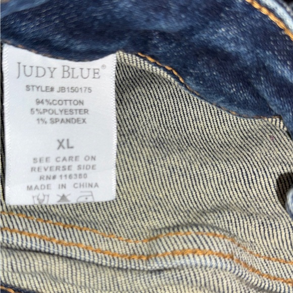 Judy Blue High Rise Button Fly Denim Jean Shorts Stretch - Women’s sz XL​ - Picture 12 of 13